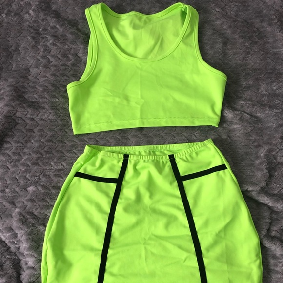 AMI Clubwear Other - AMI CLUBWEAR Neon GREEN Two Piece Set!🐍
